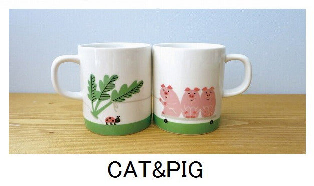 Decole Concombre Pig and Cat Mug Set Lifestyle Decole   